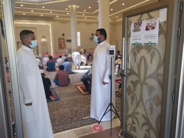 اتفاقية لتعقيم 3000 مسجد بالرياض