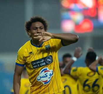 التعاون يحجز مقعده في نصف نهائي كأس الملك