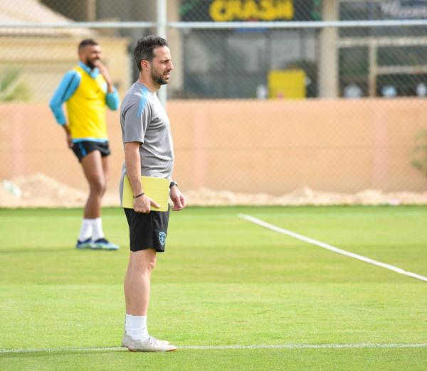 الفتح يشد الرحال إلى الطائف