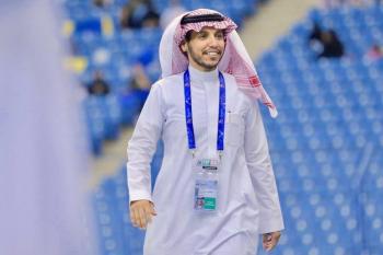 النصر يطلب حكاما أجانب في الكأس