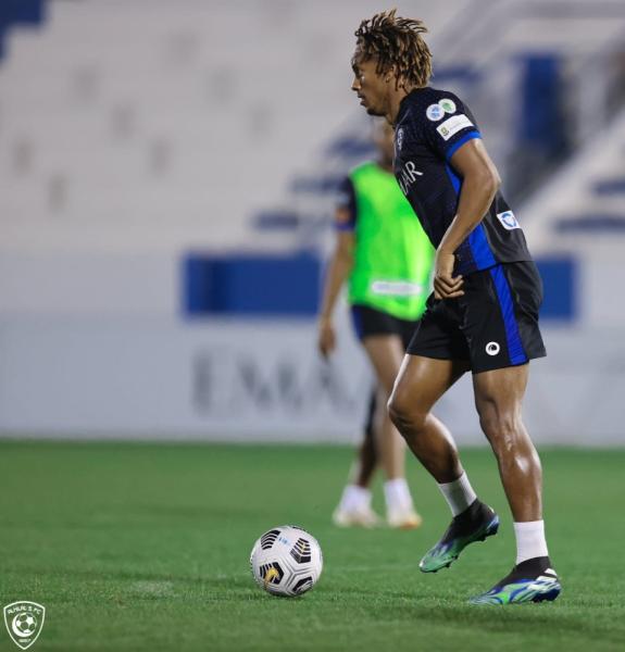 الهلال والقادسية.. اختبار الصدارة