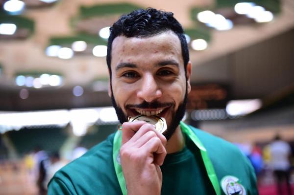 بالصور : تتويج النور بلقب دوري اليد الممتاز