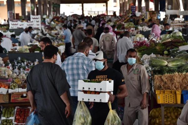 الازدحام مستمر بسوق خضار الدمام