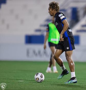 الهلال والقادسية.. اختبار الصدارة