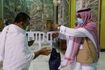 إجراءات احترازية مشددة لوقاية قاصدي المسجد الحرام