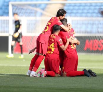 ضمك يحبط عودة أبها في مباراة مثيرة