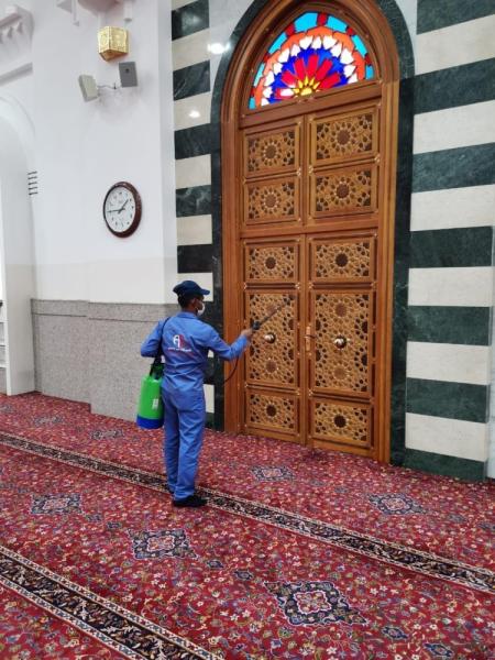 غلق 6 مساجد مؤقتا بـ 5 مناطق