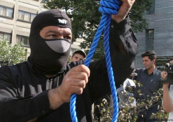 خلال عام.. إعدام 249 شخصا في إيران