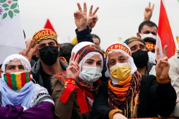 في مواجهة الأزمات والانتقادات.. أردوغان يبحث عن طوق نجاة
