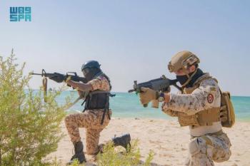 استمرار مناورات " الفلك 4 " بين القوات البحرية السعودية والسودانية