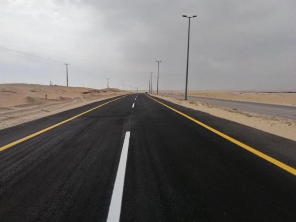 تركيب 155 عمود إنارة على طريق «المؤسس»