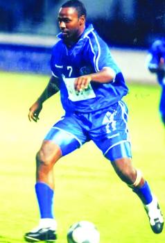 لن أعود للهلال إلا بوجود الثنيان!