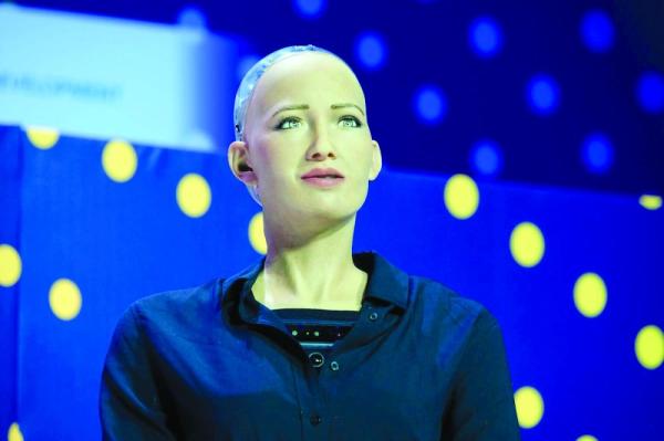 قطعة فنية من صنع روبوت بـ800 ألف دولار