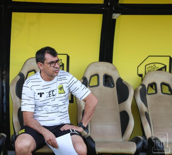الاتحاد يدرس مواجهة العين والوحدة وديا
