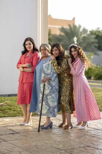 «مارغريت» تحول حياة الفهد إلى سيدة غربية أرستقراطية