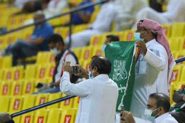 الأخضر يفرح جماهيره