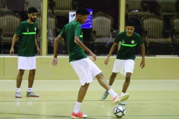 «أخضر» الصالات يدشن تدريباته في الدمام