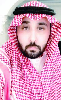 «الشريك الأدبي» يعيد للمقاهي دورها الثقافي