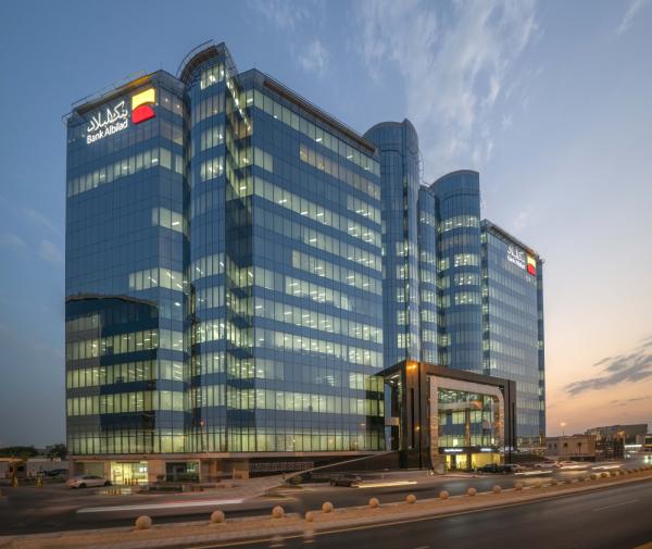 حوالتك الدولية مجاناً عبر تطبيق إنجاز