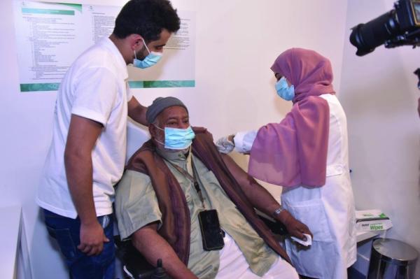 التهاون.. جرس إنذار بارتفاع إصابات كورونا
