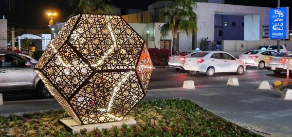 «سوق الحب» يتزين استعداداً لرمضان