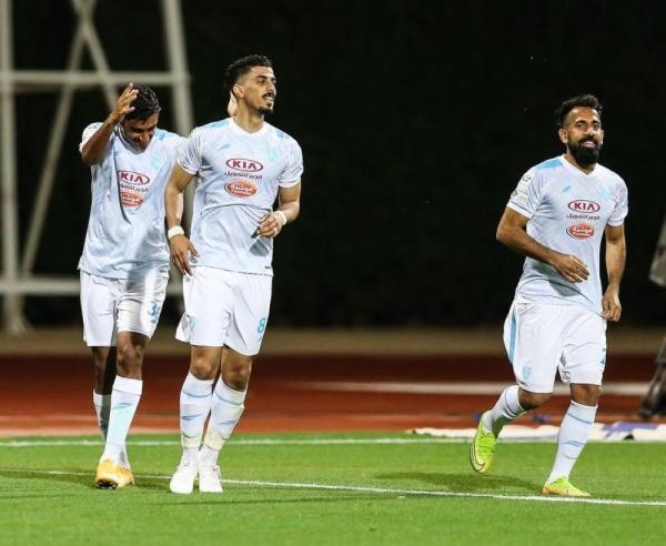 الفتح يقلب الطاولة على الفيصلي