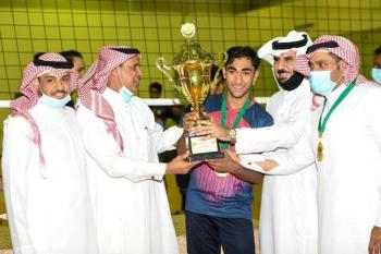 طائرة الخويلدية تخطف " ذهب الممتاز "