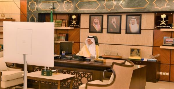 أمير الشرقية : العاملون بالقطاع الصحي يقدمون رسالة سامية
