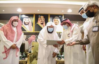 السديس يدشن تطبيق "مصحف الحرمين الشريفين"
