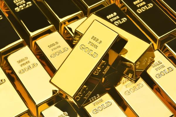 الذهب يرتفع مع انخفاض الدولار