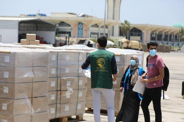 مساعدات طبية لمكافحة كورونا في اليمن وفلسطين
