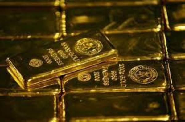 أسعار الذهب تستقر قرب أعلى مستوياتها 