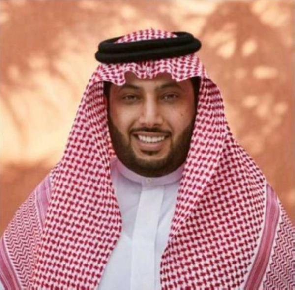«آل الشيخ» يتبرع بمليون ريال لـ«العمل الخيري»