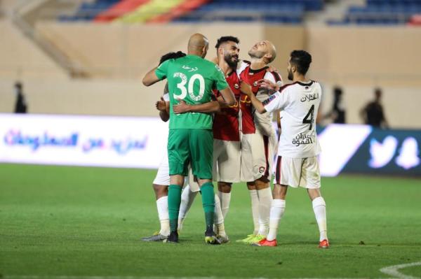 الرائد يخطف القادسية في الرمق الأخير