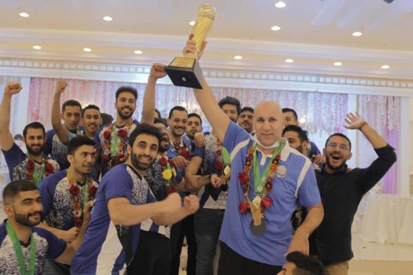القارة يحتفي بأبطال اليد