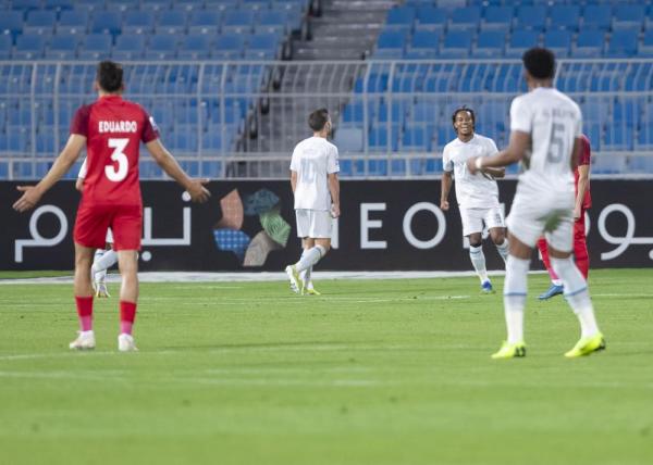 الهلال يتصدر آسيوياً
