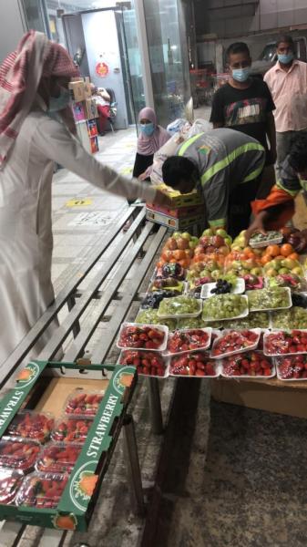 رفع 33 بسطة مخالفة بالدمام