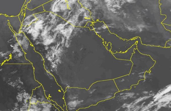 من الغد.. تقلبات جوية على معظم مناطق المملكة والدفاع المدني يحذر