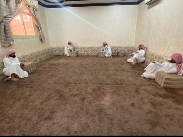 الأم في العناية.. «إبل سائبة» تُنهي حياة زوجين بالنعيرية 