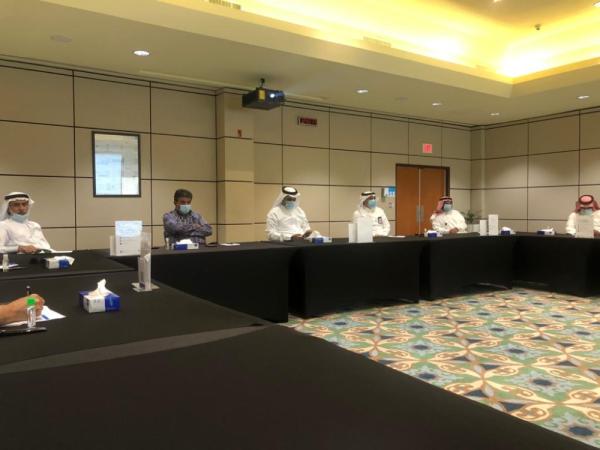 4 جهات تتصدى لخطر الكلاب الضالة