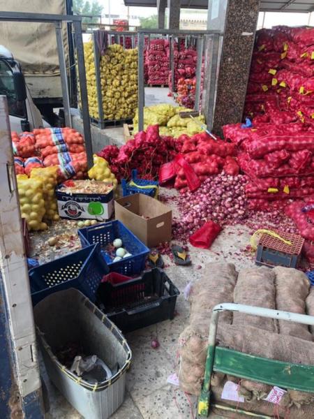بالصور.. ضبط 2 طن من البصل التالف بالدمام