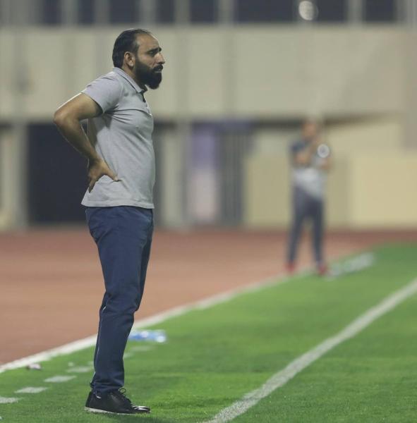 الخليج يطيح بـ«صيعري» النهضة