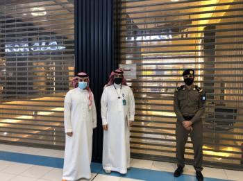 إغلاق 5 محلات مخالفة بالدمام
