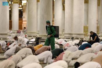 توفير ‬أكثر من 200 ألف عبوة زمزم للمصلين بالمسجد النبوي