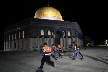 الاحتلال يقتحم «الأقصى» ويطلق الرصاص على المعتكفين