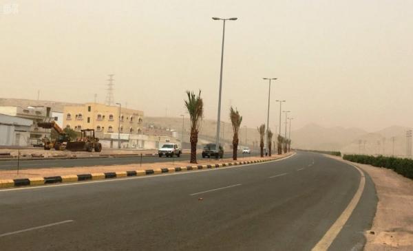 رياح وأتربة على المدينة المنورة حتى الـ 8 مساءً