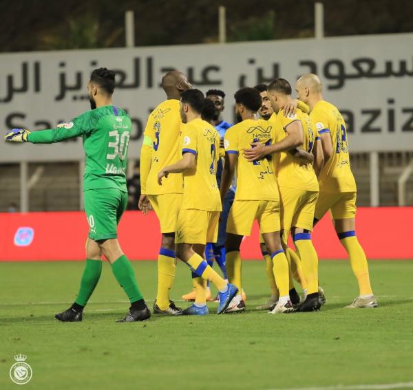 النصر «هدفين».. وطردين!