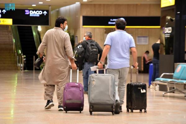 إقلاع أول رحلة دولية من مطار الملك فهد