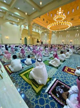 إغلاق 13 مسجدا مؤقتا في 5 مناطق