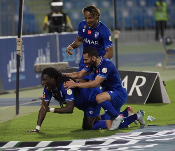 حضر الجمهور.. فاكتمل الهلال!